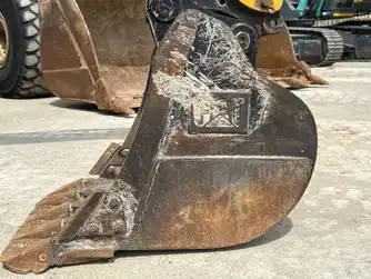 Generation-Cat 305 Mini excavators-attachments