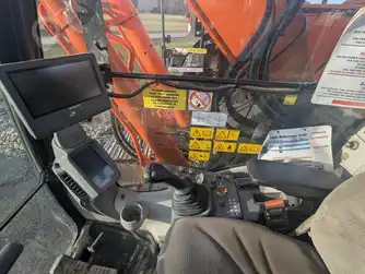 Generation-Hitachi ZX225 Medium excavators-interior