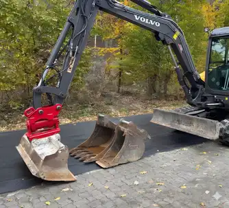 Generation-Volvo ECR50 Mini excavators-attachments