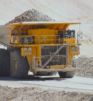 شاحنات قلابة