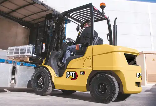 Heavy machines counterweights: functions and impact - 5