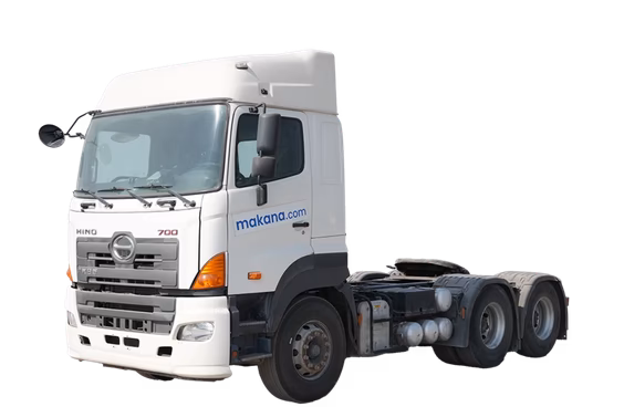Hino 700 6x4 trailer truck head