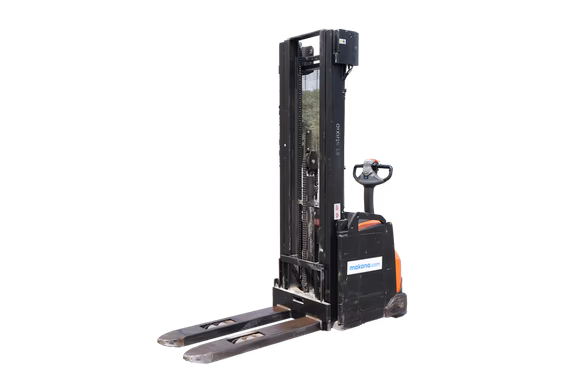 2016 رافعة باليت تويوتا ستاكسيو SWE160