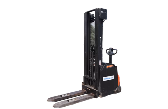 2016 رافعة باليت تويوتا ستاكسيو SWE160