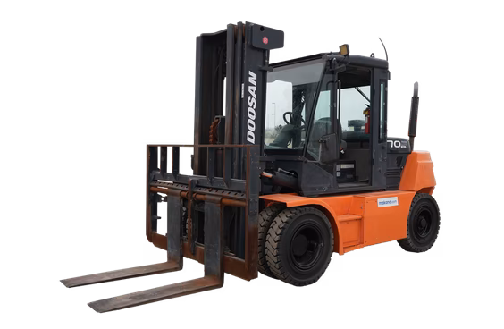 2015 رافعة شوكية ديزل دوسان D70S-7