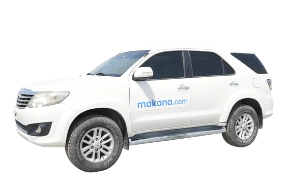 2013 Toyota Fortuner 4WD 7-seater SUV