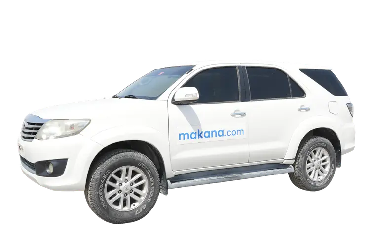 2013 Toyota Fortuner 4WD 7-seater SUV