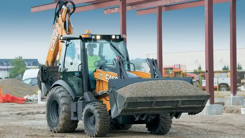 Don't buy a backhoe loader before reading these 10 tips - 4