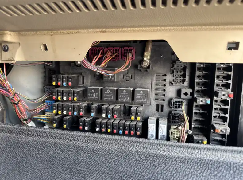 Top 5 things to check when buying a used head truck - 3