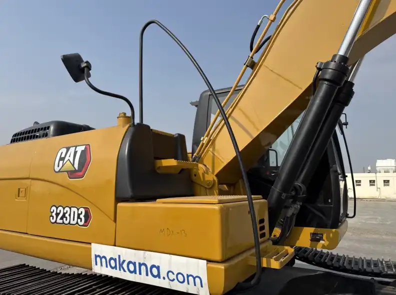 CAT 323 vs CAT 320D resale value in 2026 - 1