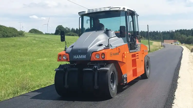 Asphalt compaction rollers: single drum vs. tandem vs. pneumatic - 3